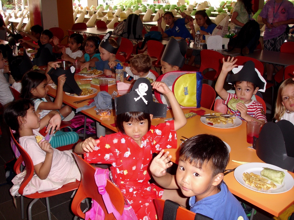 Village Camps International Summer Camp VDC Singapore 2017-07-28 https://www.villagecamps.com/journals_admin/images/1697-0338-DSC00998 (1024x768).jpg